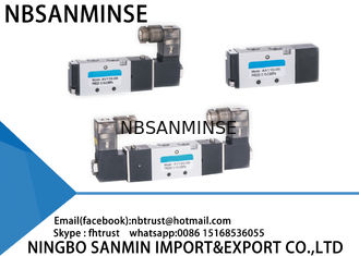 4V 100 Reihen Solenoid-elektropneumatisches Ventil doppelte kontrollierte AirTAC-Dreiwegart-