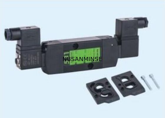 NAMUR Platztyp Doppelspulen-Pneumatik-Solenoidventil 0,2 - 1,0 MPa Druck IP65 wasserdicht