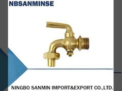 mit einer Breite von nicht mehr als 20 mm